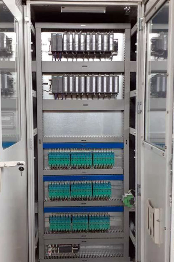 plc-panel-4